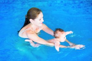 A Guide To Getting Your Baby To Swim