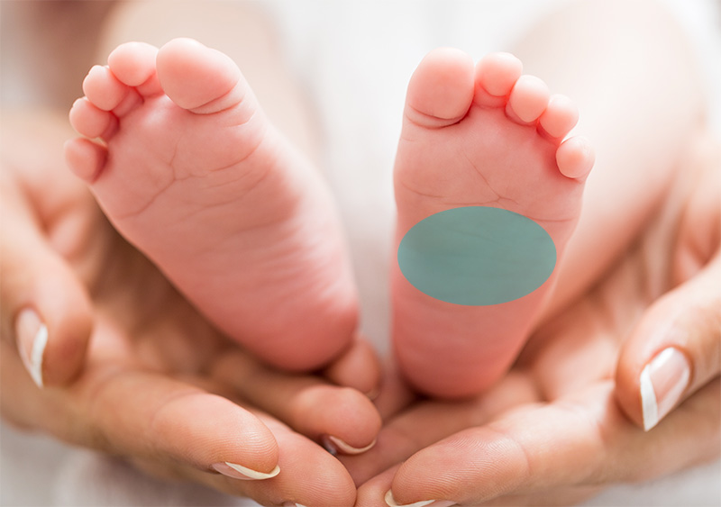 Learn To Calm Fussy Babies With This Foot Reflexology Guide